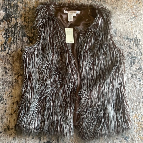 Max Studio Faux Fur Vest | Poshmark